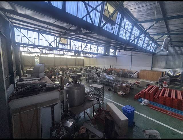 1,180M² WAREHOUSE TO LET IN BELLVILLE SOUTH